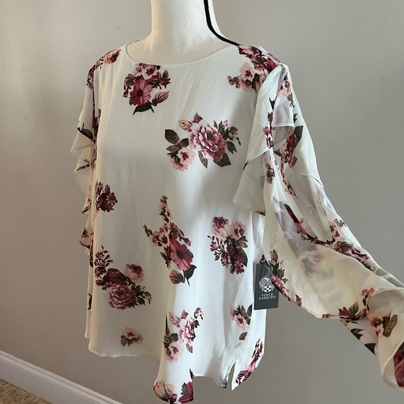 NWT Vince Camuto Cold-Shoulder Top, size L - Picture 6 of 10